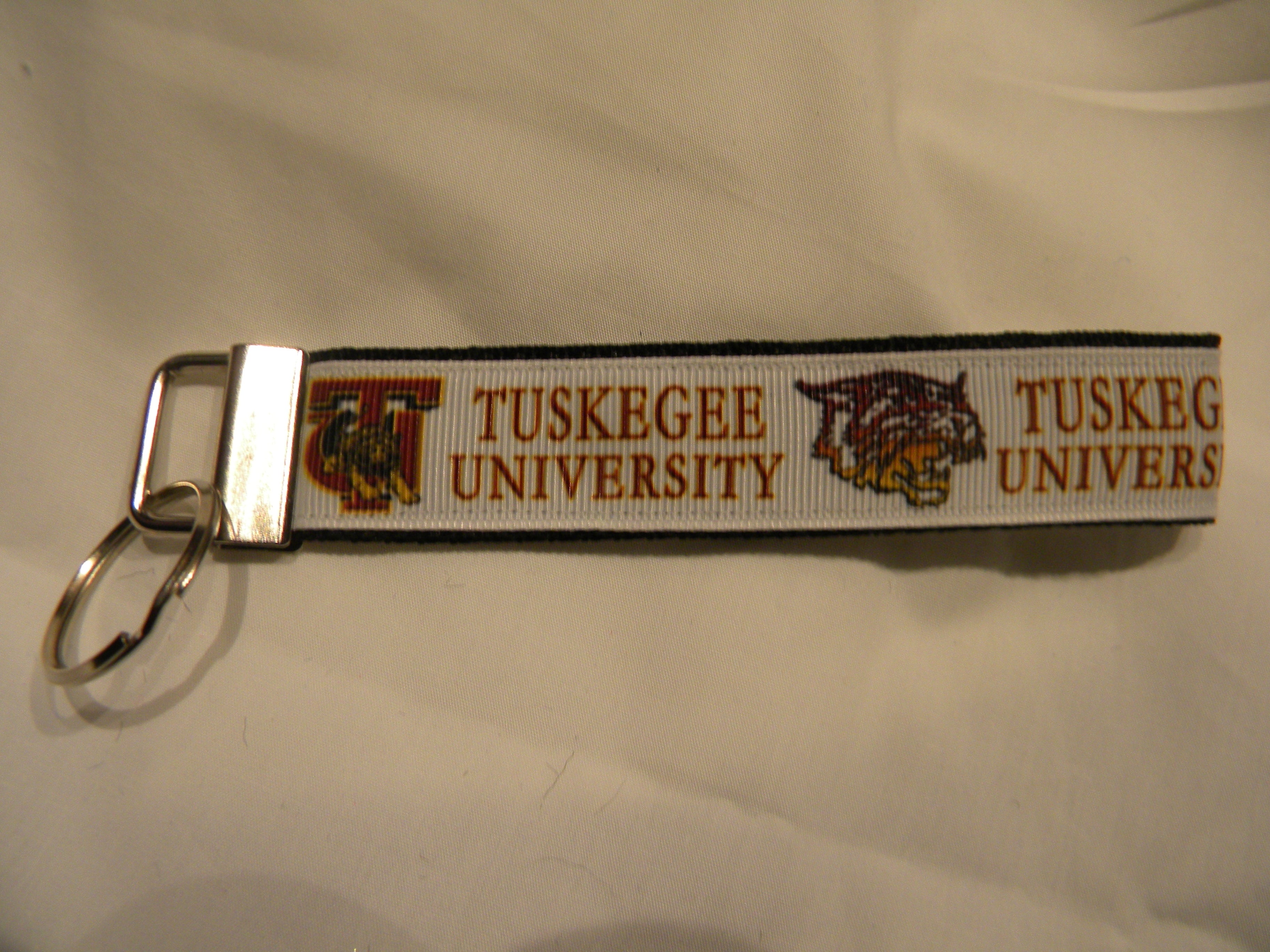 Handcrafted NCAA North Carolina Central University Eagles Key Chain  Wristlet HBCU Des 2