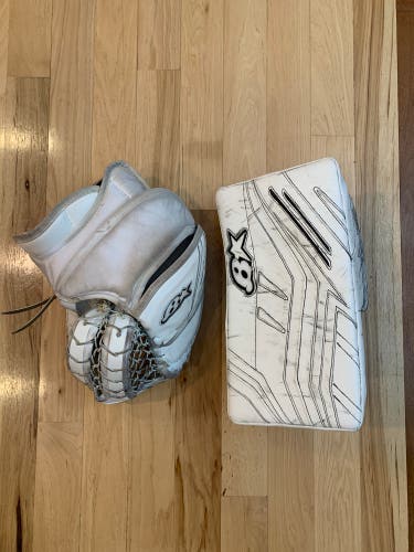 Used Regular G-Netik V Senior Glove/Blocker