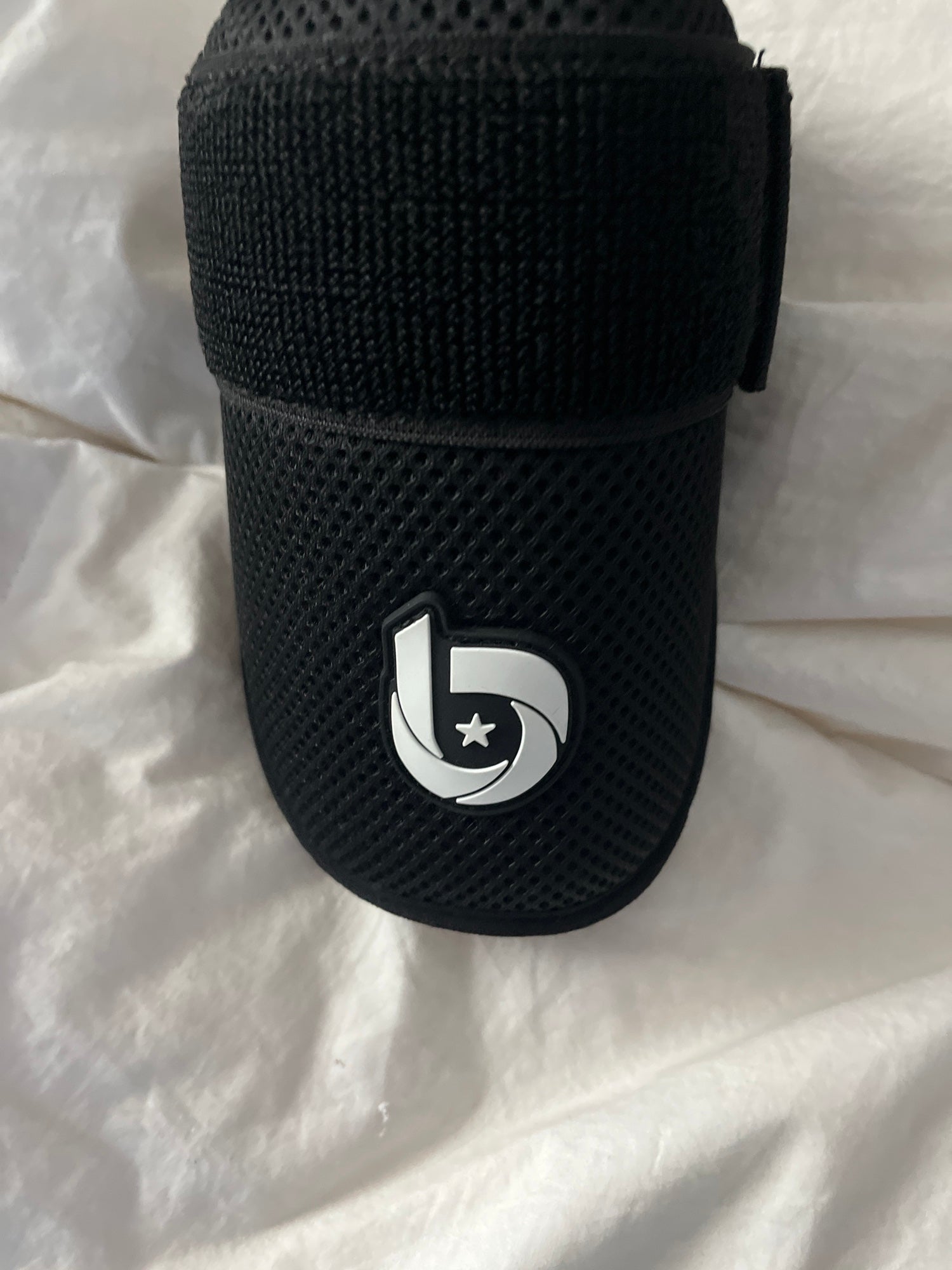 nike two piece elbow guard baseball｜TikTok Search