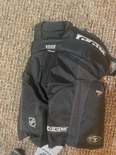 New Small CCM Tacks 692 Hockey Pants
