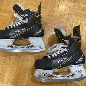 CCM Hockey Skates Tacks 9070 Size 6D