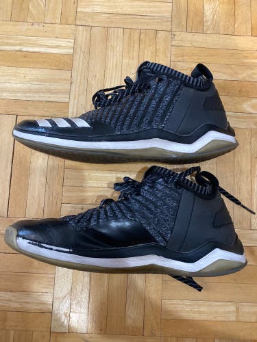 Black Used Size 8.5 Adidas Turf Shoes