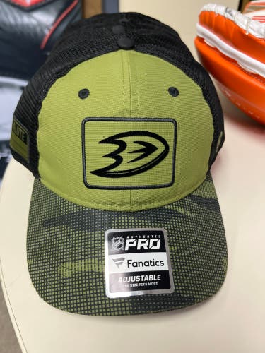 Anaheim Ducks Military Appreciation Night Green New One Size Fits All  Hat