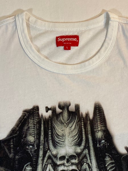 Supreme H.R. Giger Raglan L/S Top Black