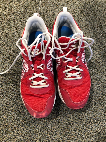 Adult Used Men's 12.0 (W 13.0) New Balance Shoes
