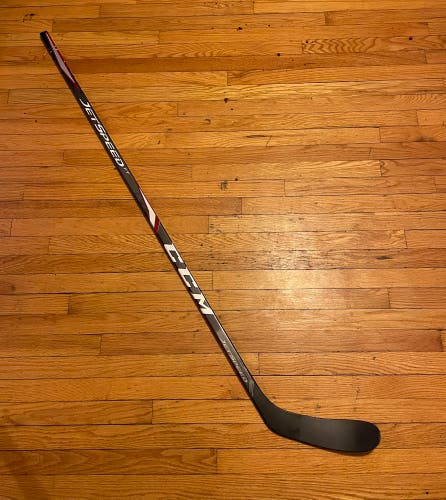 Intermediate Left Hand P28M JetSpeed FT440 Hockey Stick