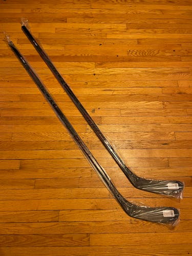 Senior Left Hand P28 Pro Stock Vapor 3X Pro Hockey Stick