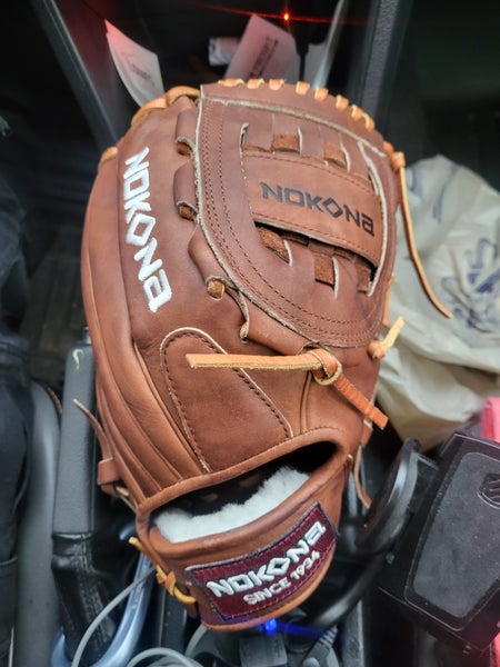 New Right Hand Throw Nokona Infield Wb1200 Baseball Glove 12"