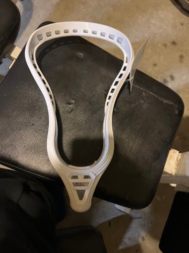 New Defense Gait Unstrung Torq Head