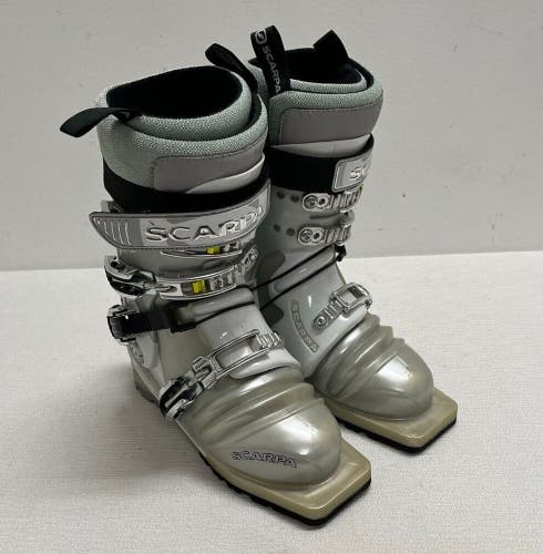 Scarpa T1 Women's Telemark Ski Boots Intuition Wrap Liners MDP 22.5 US 5.5 NEW