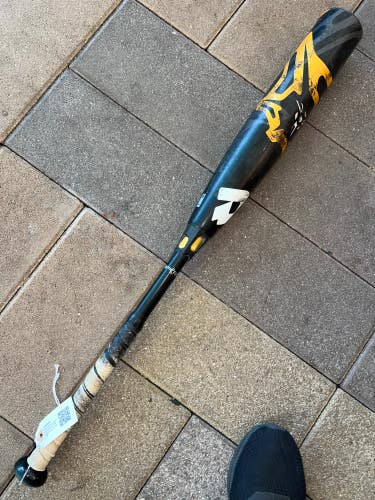 Used USSSA Certified DeMarini CF Composite Bat -8 22OZ 30"