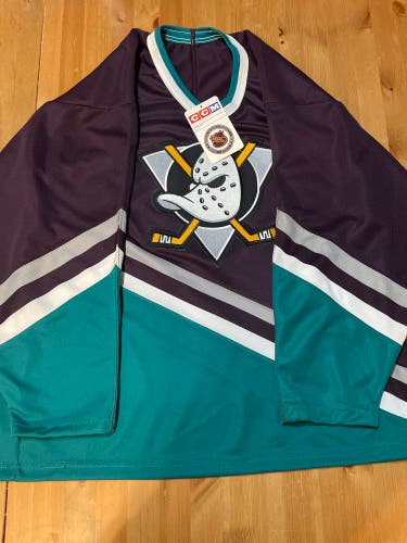 CCM mighty ducks jersey