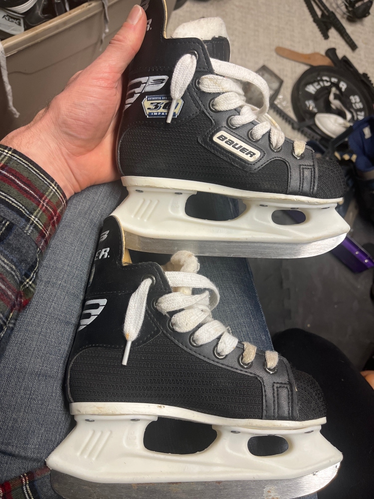 Used Bauer Size 12 Impact 30 Hockey Skates