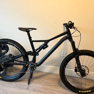 2020 Specialized Stumpjumper Size L Fully Upgraded Mountain Bike