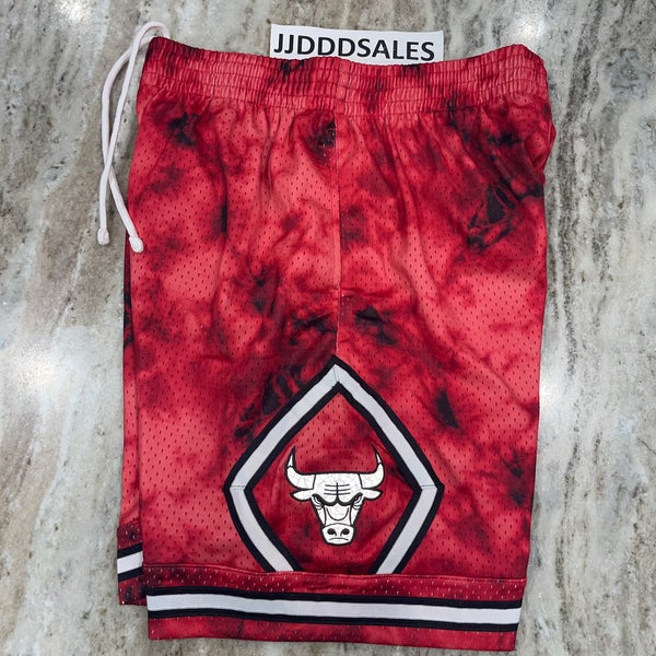 Mitchell & Ness Men's Shorts - Red - XL