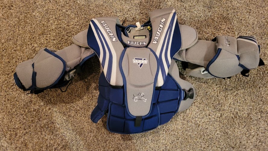 Used Medium Vaughn Ventus SLR Goalie Chest Protector