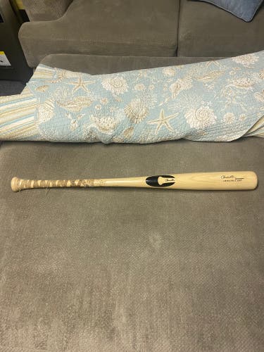 BBCOR Certified Wood (-3) 30.5 oz 32" Bat