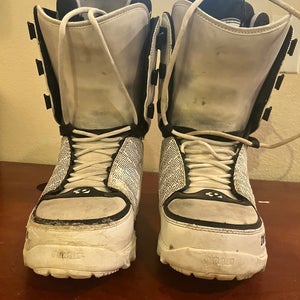 Men's Size 10 (Women's 11) Thirty Two All Mountain Lashed Snowboard Boots