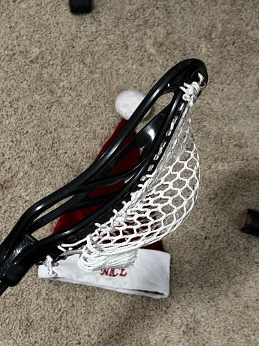 ALMOST NEW ECD DNA STRUNG WITH SK 4X