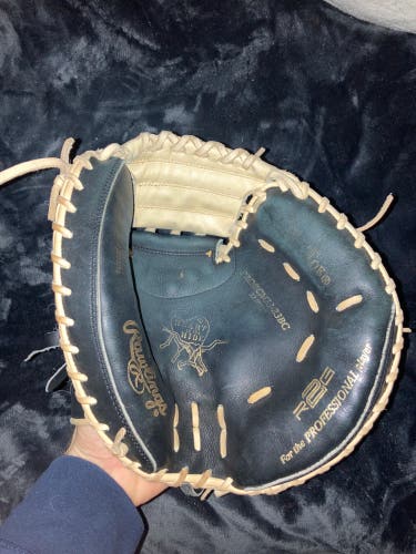 Catcher's 33" Heart of the Hide Baseball Glove