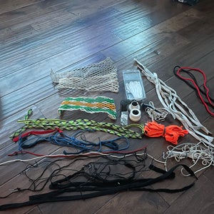 Lot of stringing supplies