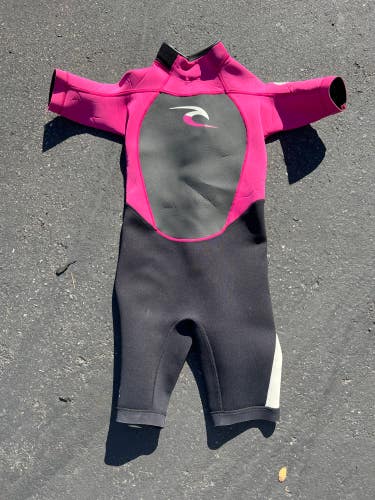 Used Kid's Type Small Thickness Rip Curl Wetsuit