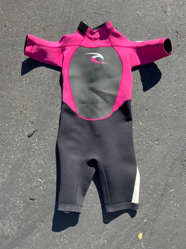 Used Kid's Type Small Thickness Rip Curl Wetsuit