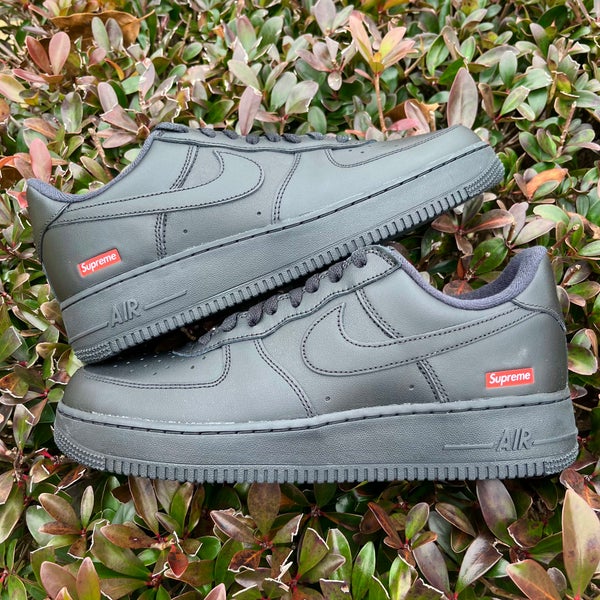Supreme x Air Force 1 Low Black 10 Adult Shoes Sneakers New Deadstock Collab |