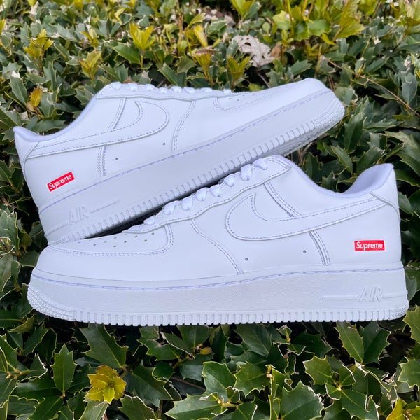 Supreme x Air Force 1 Low White Size 9.5 Mens Adult Shoes Sneakers