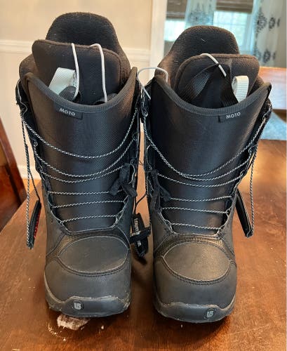Used Size 7.0 (Women's 8.0) Burton All Mountain Moto Snowboard Boots