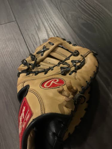 Used Right Hand Throw Rawlings First Base Gold Glove Elite Baseball Glove 13"