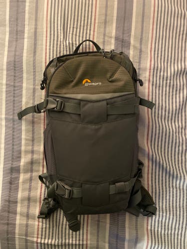 LowePro Flipside Trek BP 250 AW Camera Backpack
