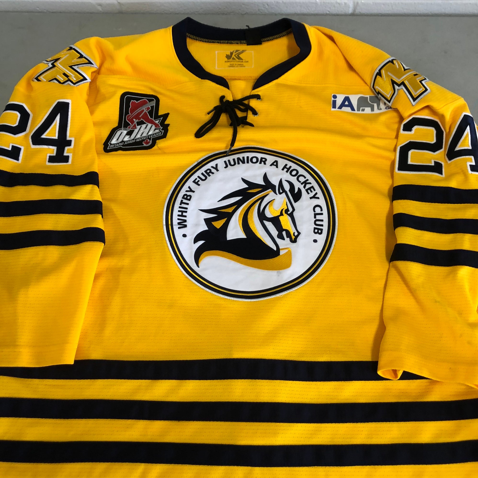 FREE SHIPPING Whitby Fury OJHL White Large & XL game jerseys