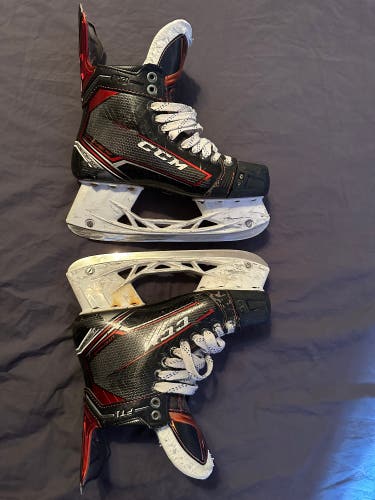 Used CCM Extra Wide Width  Size 8 JetSpeed FT1 Hockey Skates