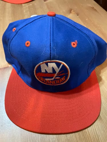 NY Islander Cap with Islanders logo on back