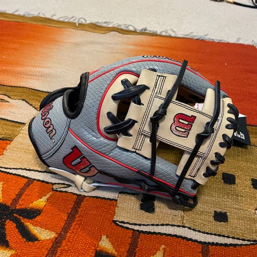 Brand New 2023 Wilson A2000 PF88 Baseball Glove *Pedroia Fit 11.25" WBW1009811125