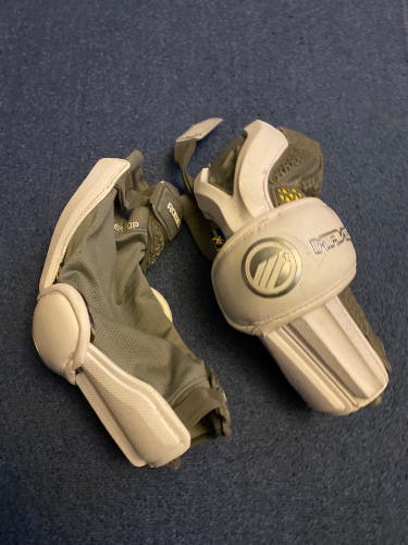 Adult Medium/Large Maverik Rome Arm Pads