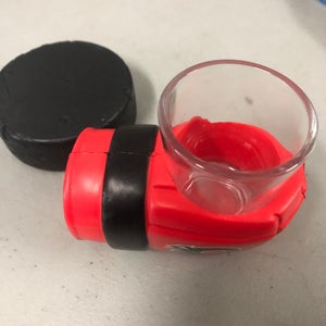 Calgary Flames Wrist shot glass & holder