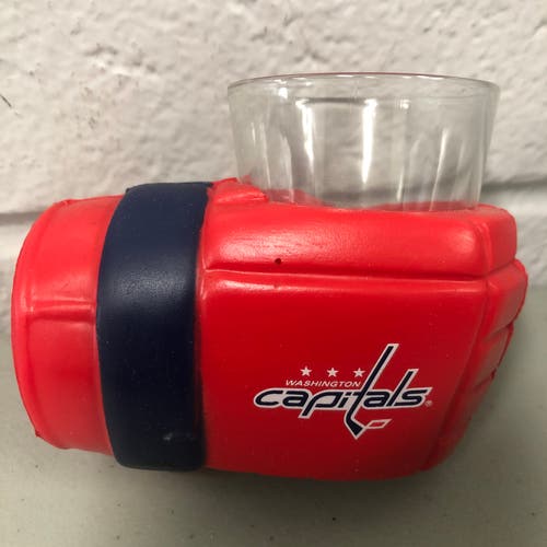 Washington Capitals Wrist shot glass & holder