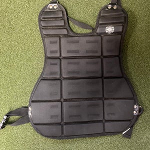 Umpire Chest Protector (1376)