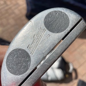 Ray cook vintage golf putter In RH