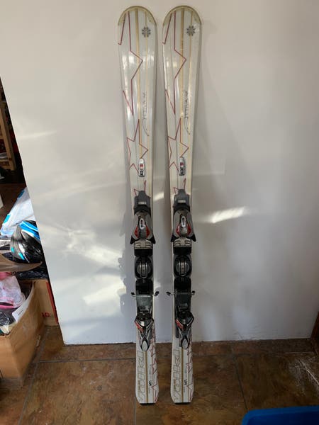 スキー VOLKL Attiva 147cm Volkl Attiva 4 Star Skis 147 cm with Marker Motion TT Bindings