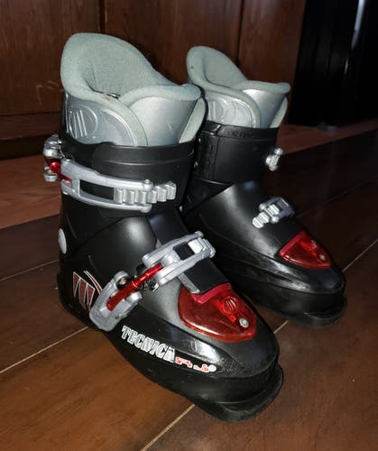 Kid's Tecnica RJ SPORT Ski Boots SIZE 18 CHILDS 12/228mm *USED* CLEAN