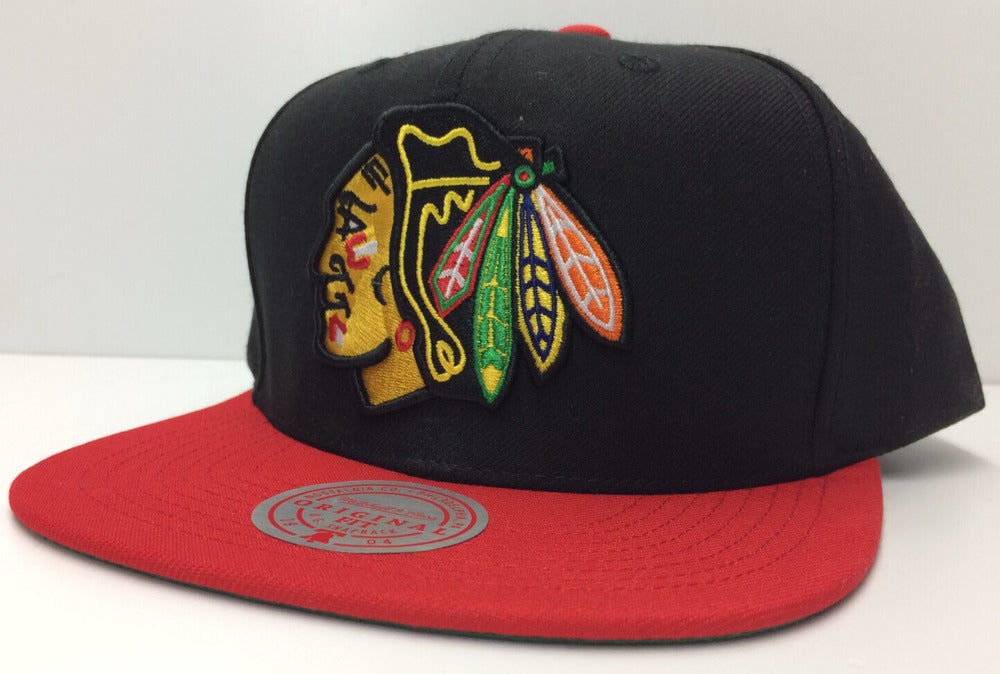 Mitchell & Ness Vintage Two Tone Secondary Chicago Blackhawks Snapback Cap