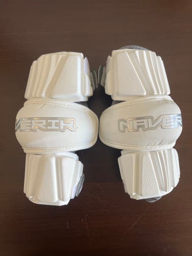 Like New Maverik Max Arm Pads M Medium