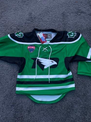 Youth Small University of North Dakota Fighting Hawks Hockey Jersey