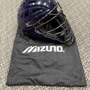 Used Mizuno Samurai Adult catch helmet (Purple)