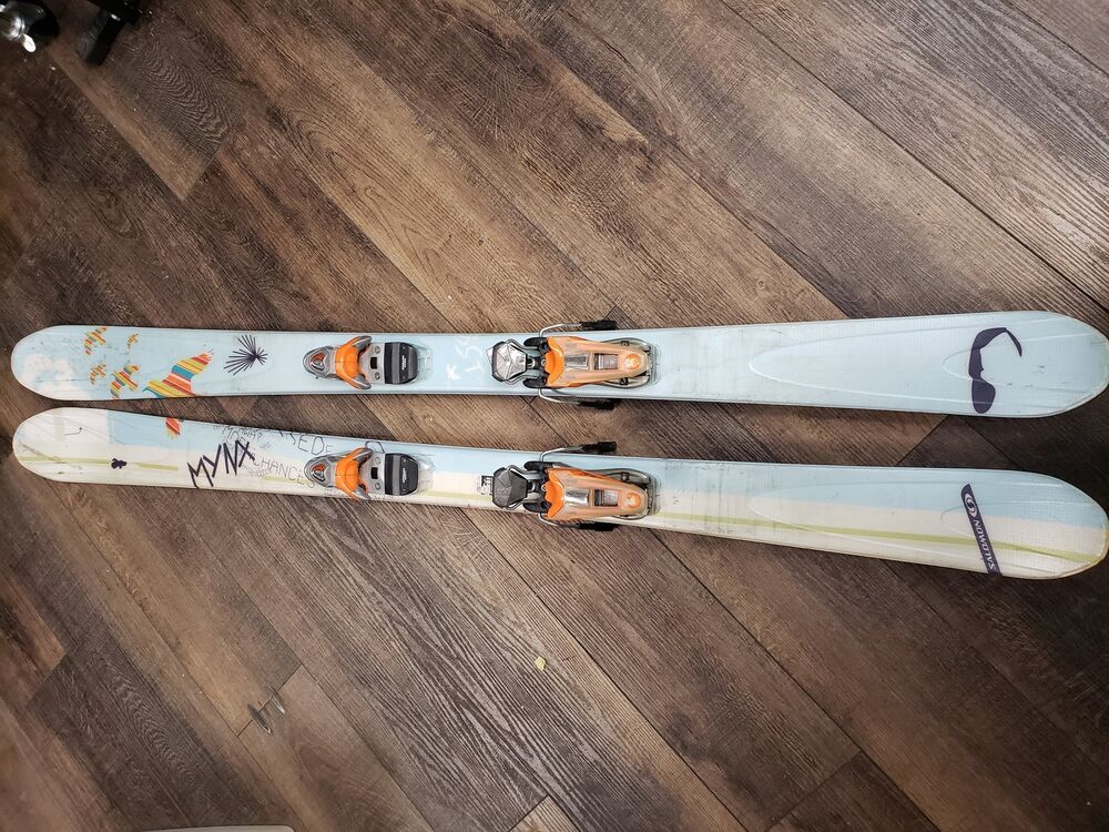 Salomon MYNX 166㎝ salomon-mynx-skis-women-s-2008