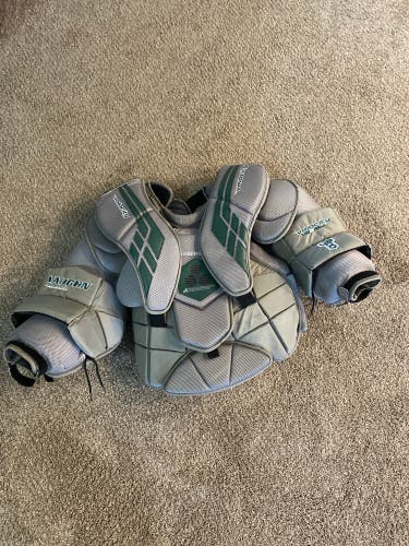 Vaughn Velocity VE8 Hockey Goalie Chest & Arm Pads Size Small