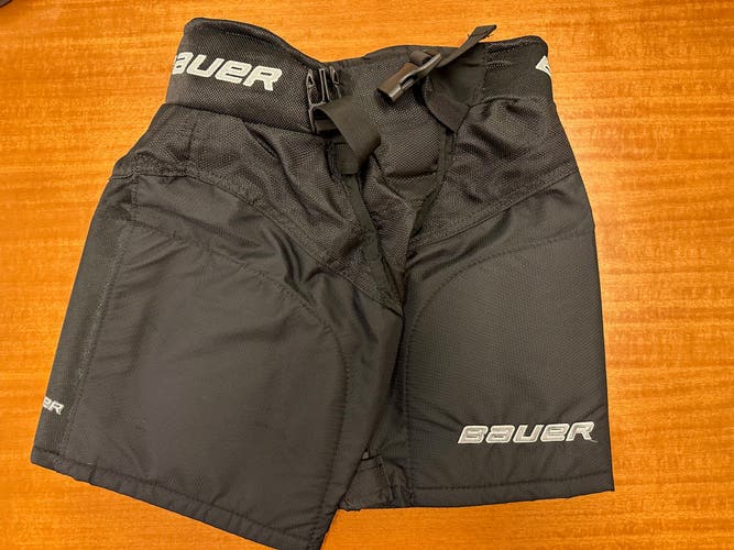 Used Black Jr Small Bauer Pant Shell